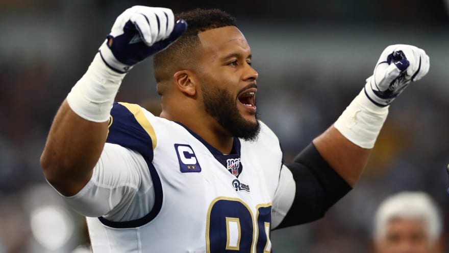 All Pro Aaron Donald Went Back And Got His College Degree At Pitt Yardbarker