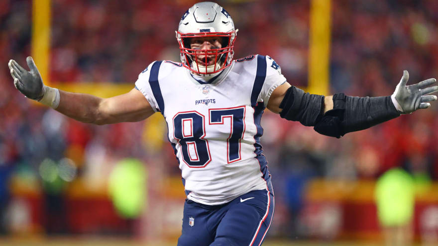 Patriots Trade Rob Gronkowski To Bucs For Fourth Round Pick Yardbarker