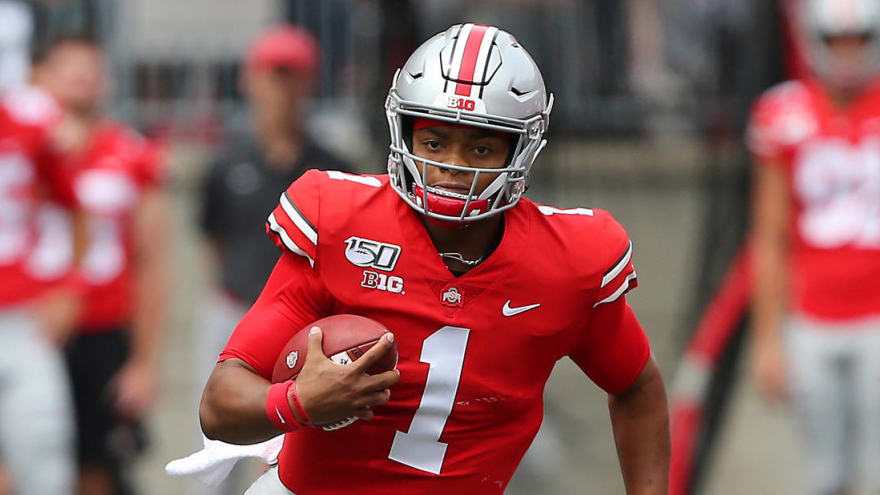 Ohio State Qb Justin Fields Injured Back Against Wisconsin Yardbarker