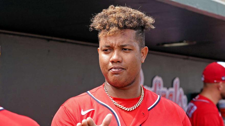 Nationals Place Starlin Castro On Il With Broken Wrist Yardbarker