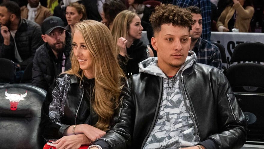 Patrick Mahomes' girlfriend fired up by QB slight | Yardbarker