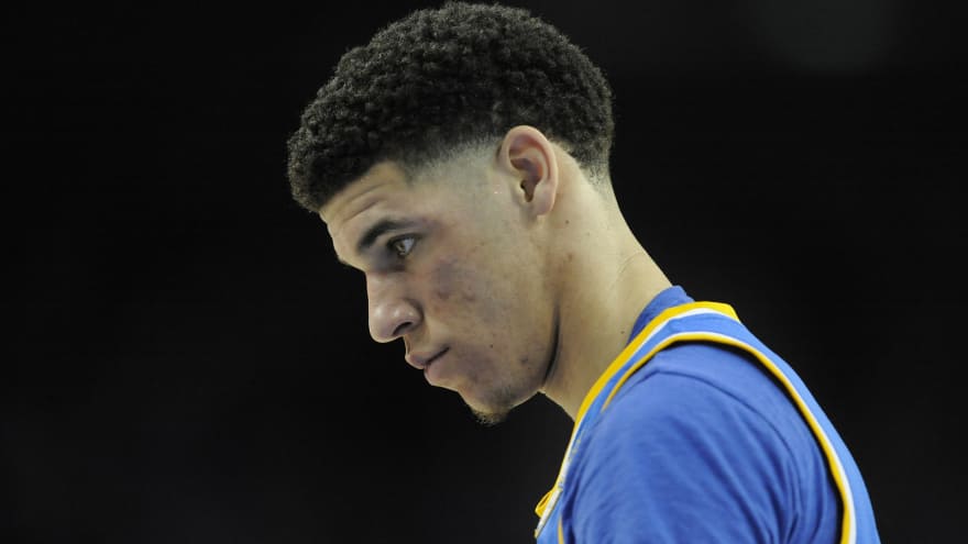 Lonzo Ball Wins Wayman Tisdale Award As Top College Freshman Yardbarker