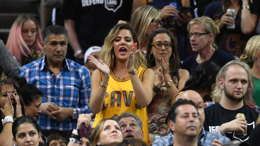 Report Khloe Kardashian Pregnant With Tristan Thompson S Baby