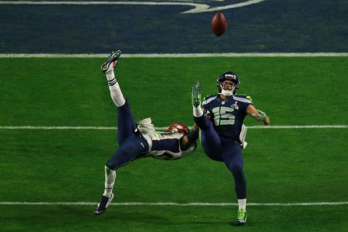 Circus catch nearly saves Seahawks