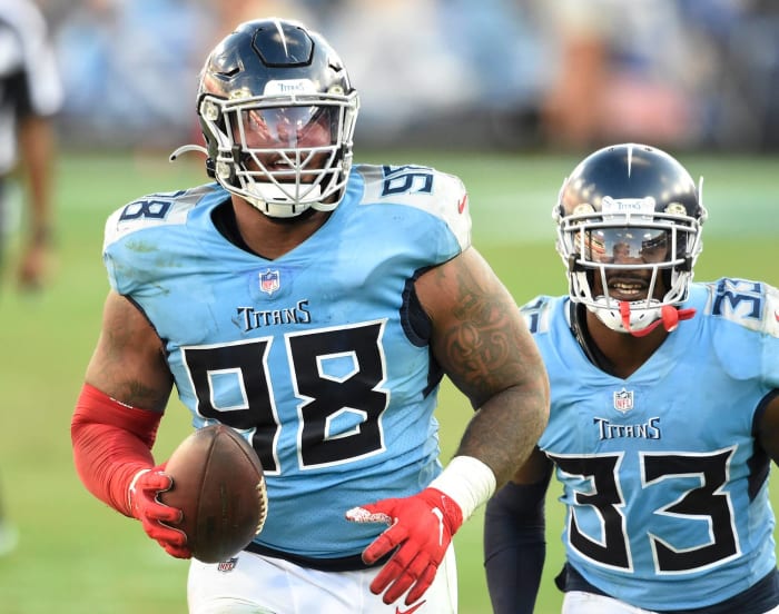 Signs of life from retooled Titans defense