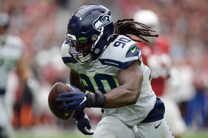 Loser: Jadeveon Clowney, DE, free agent