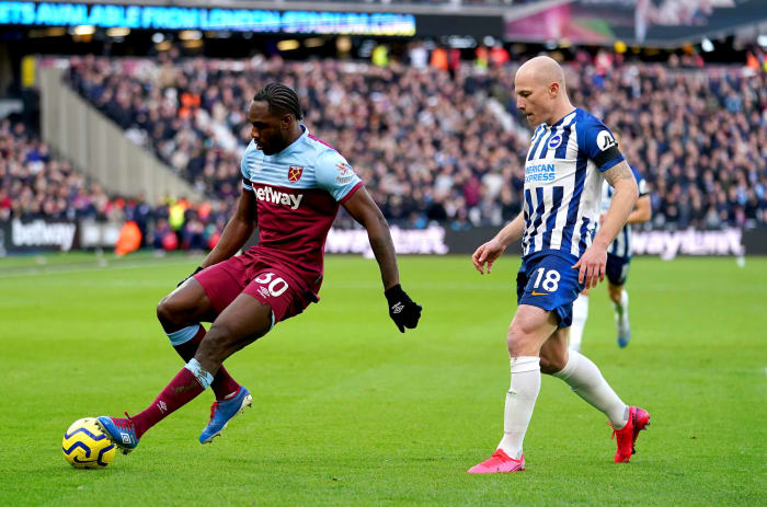 The 25 best European soccer kits | Yardbarker