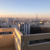 A student studying abroad with IES Abroad: Paris – Studio Art, Dance & Music