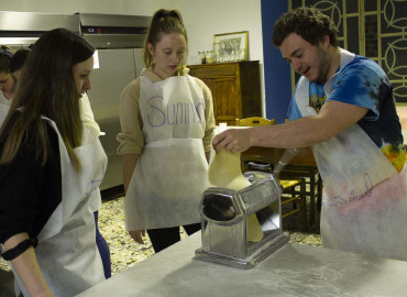 Study Abroad Reviews for Learning Italy by Dante Alighieri: Summer Program + Rome