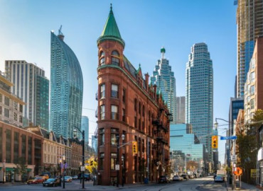 Study Abroad Reviews for Beyond Academy: Internships in Toronto