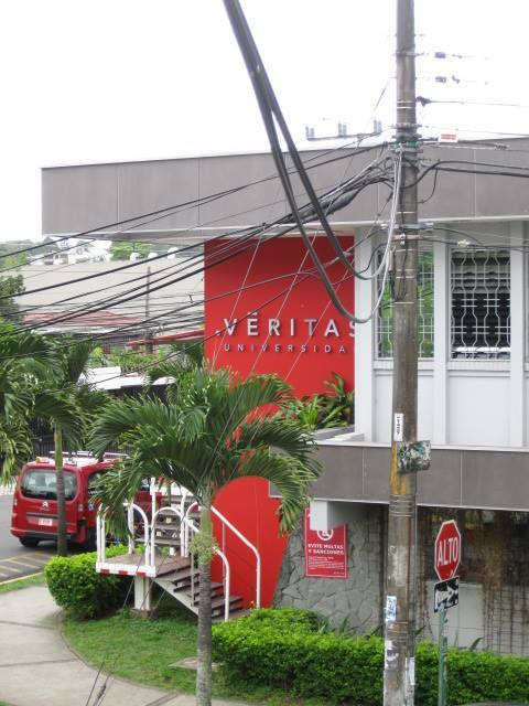 Costa Rica is an awesome place with awesome people | A review for API ...