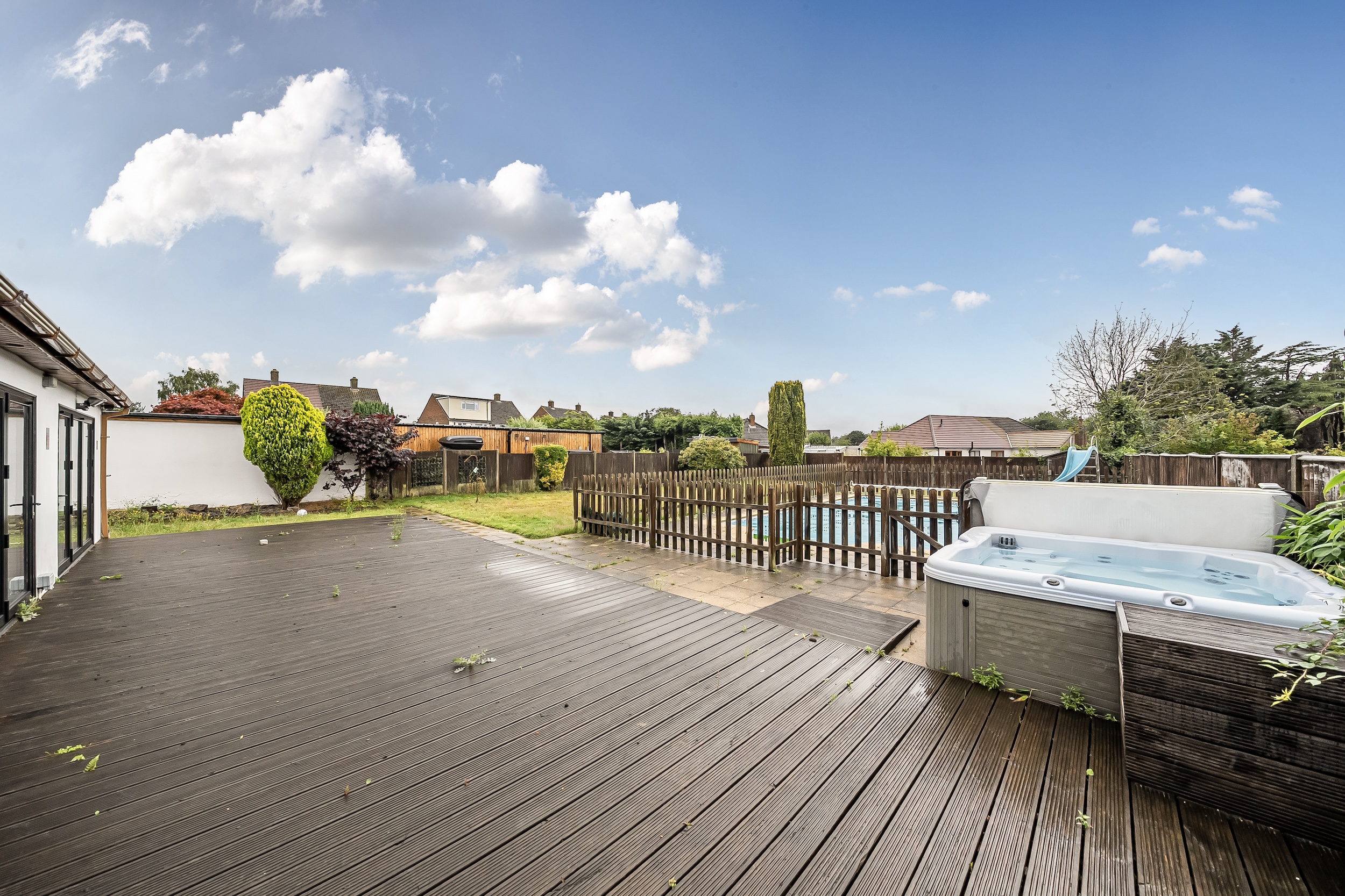 Hot tub and terrace