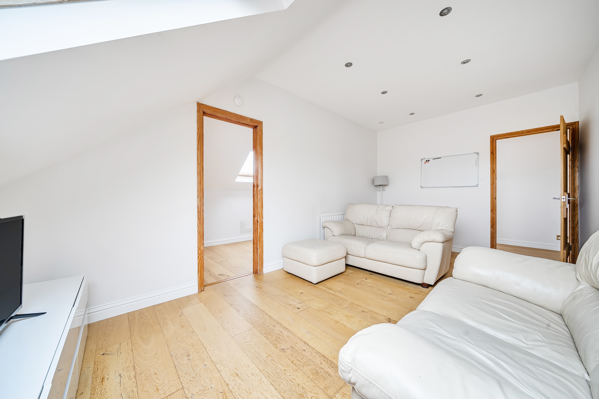 Upstairs bedroom 5