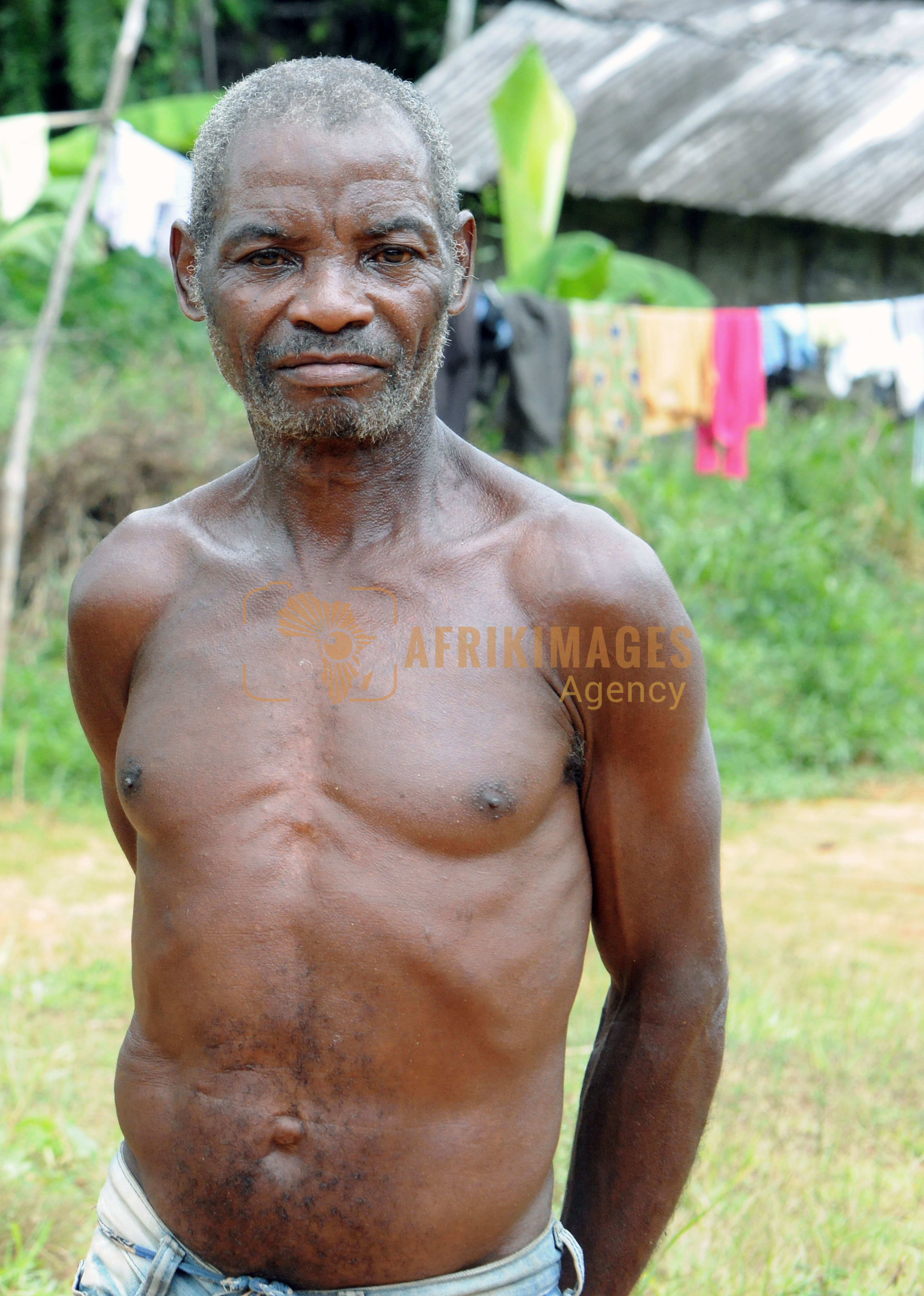 Afrikimages gabon / gens