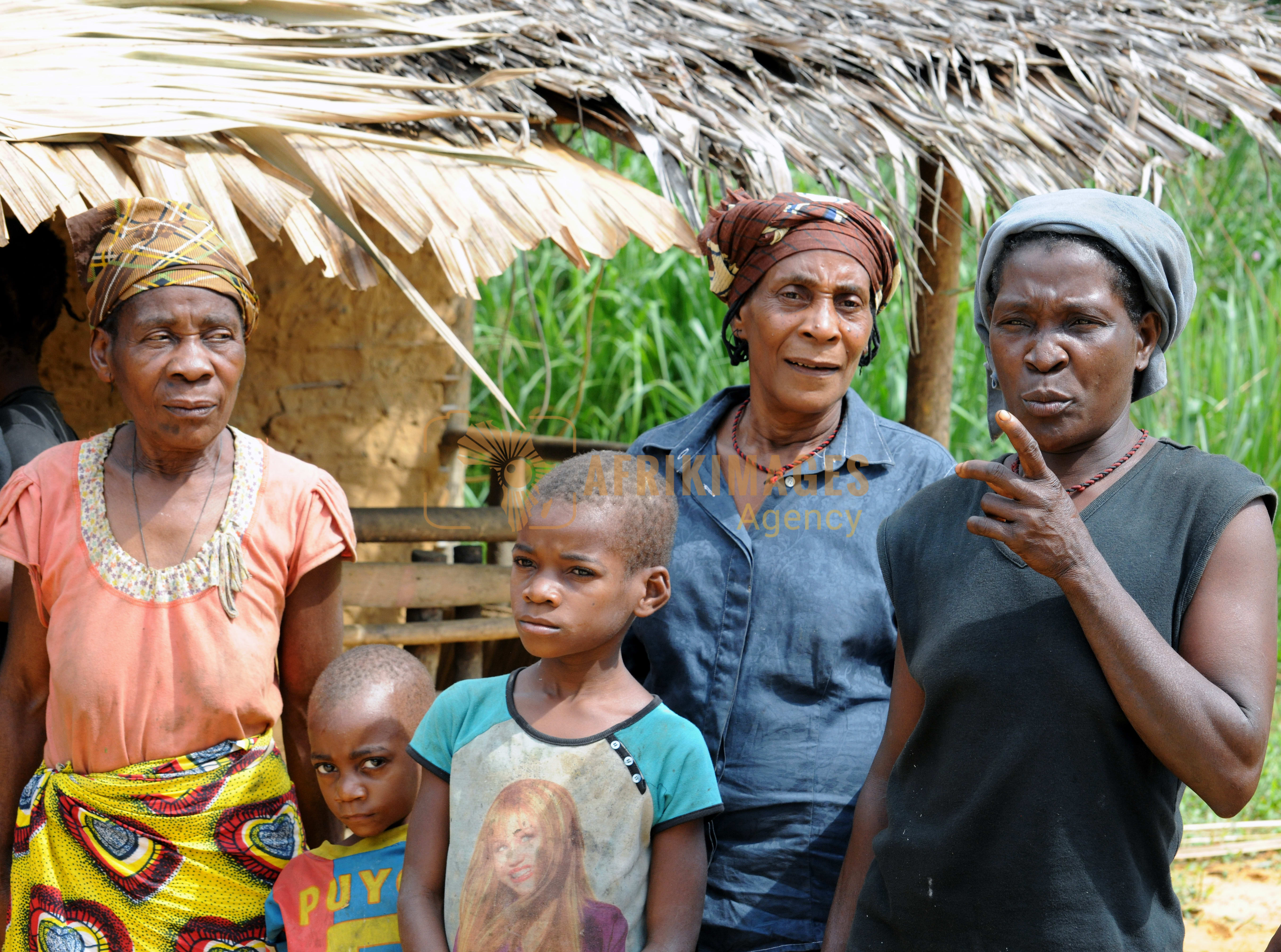 Afrikimages gabon / gens