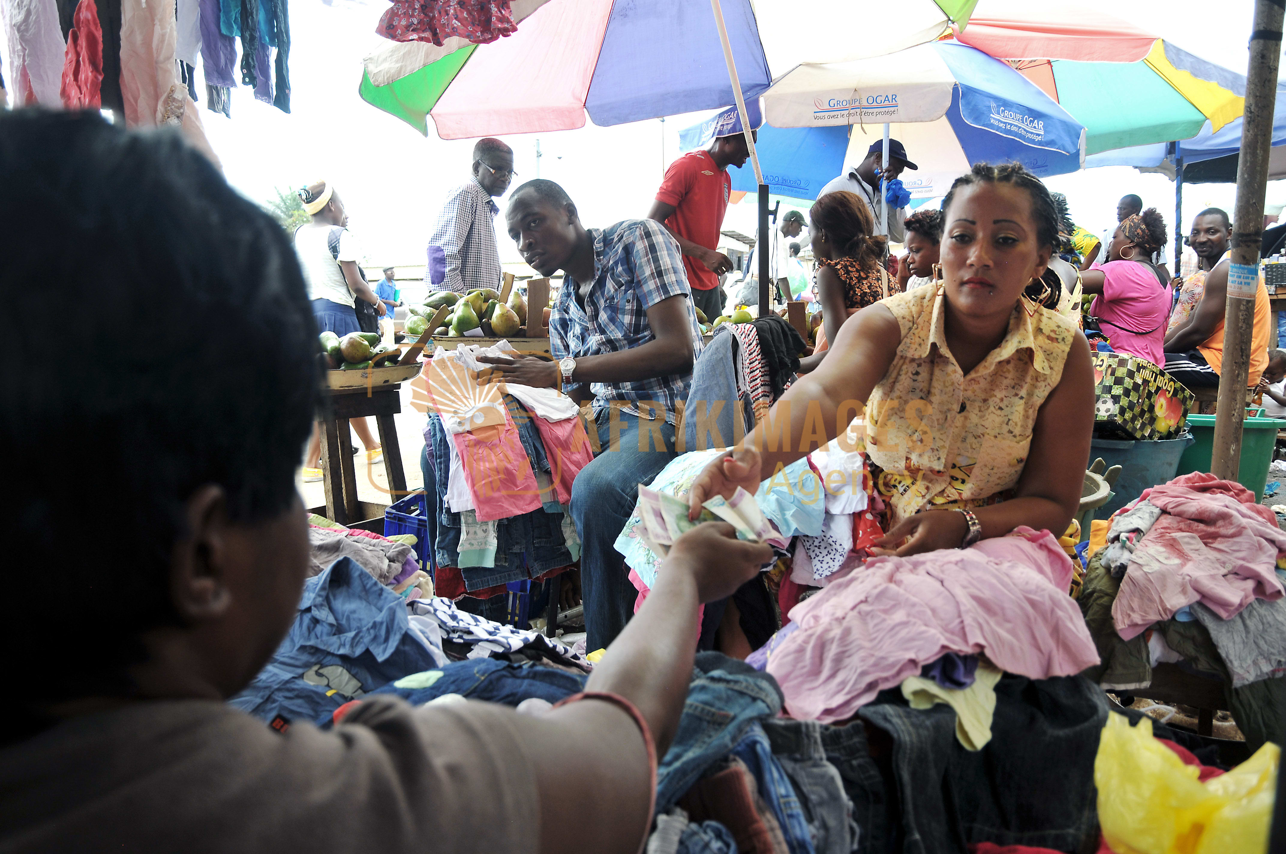 Afrikimages gabon / gens