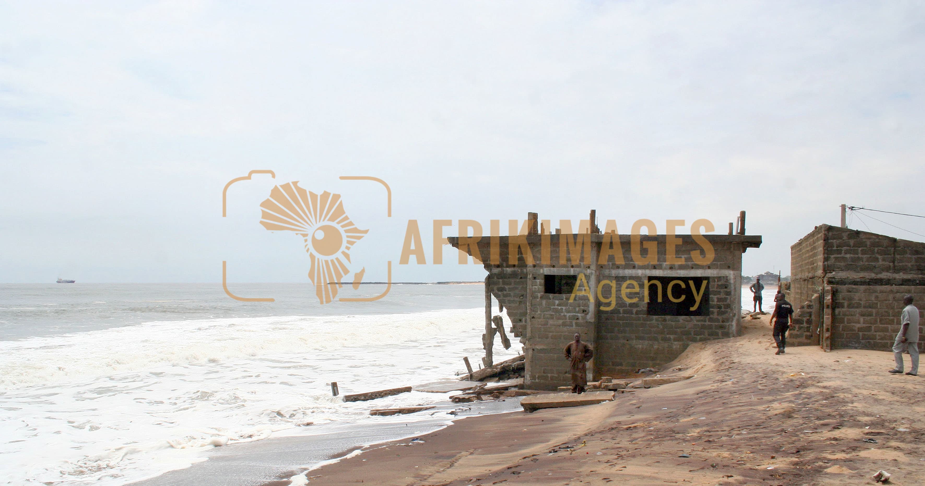 Afrikimages bénin /incendies & inondations