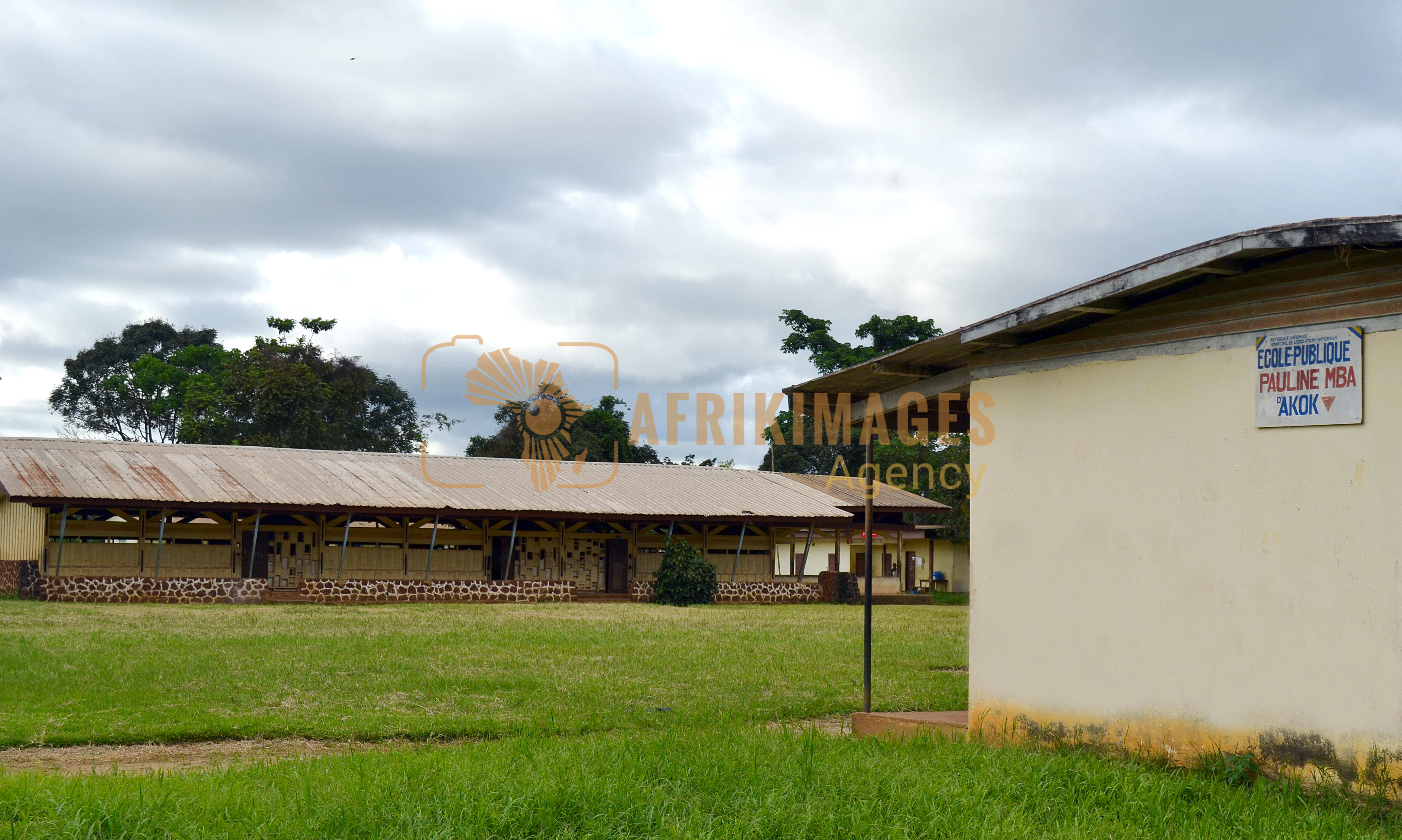 Afrikimages gabon/ écoles, collèges et lycées