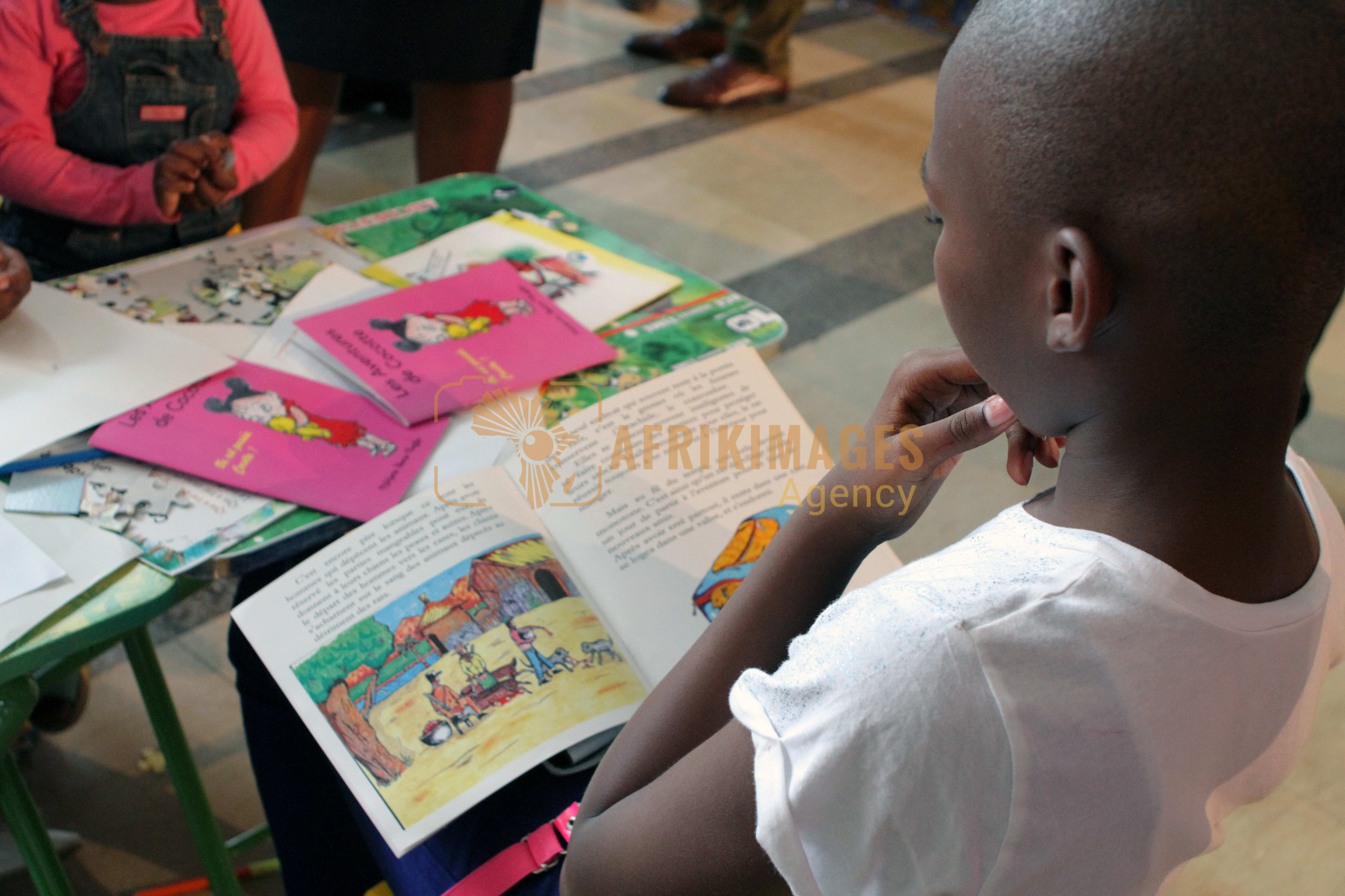 Afrikimages gabon/ écoles, collèges et lycées