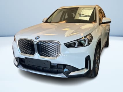 iX1 eDrive20 Special Edition