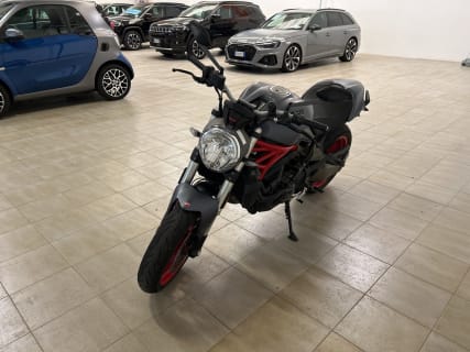 MONSTER 821 GREY MY17