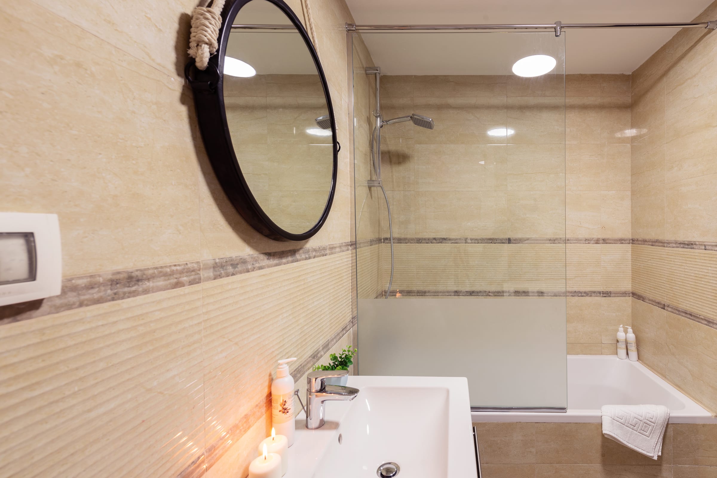 The 2BDR Compelling Condo | 5 min to CAI Airport. — Condo in Ocean Blue Heliopolis, Building number 6, Apartment 302, Cairo, Egypt — photo 8