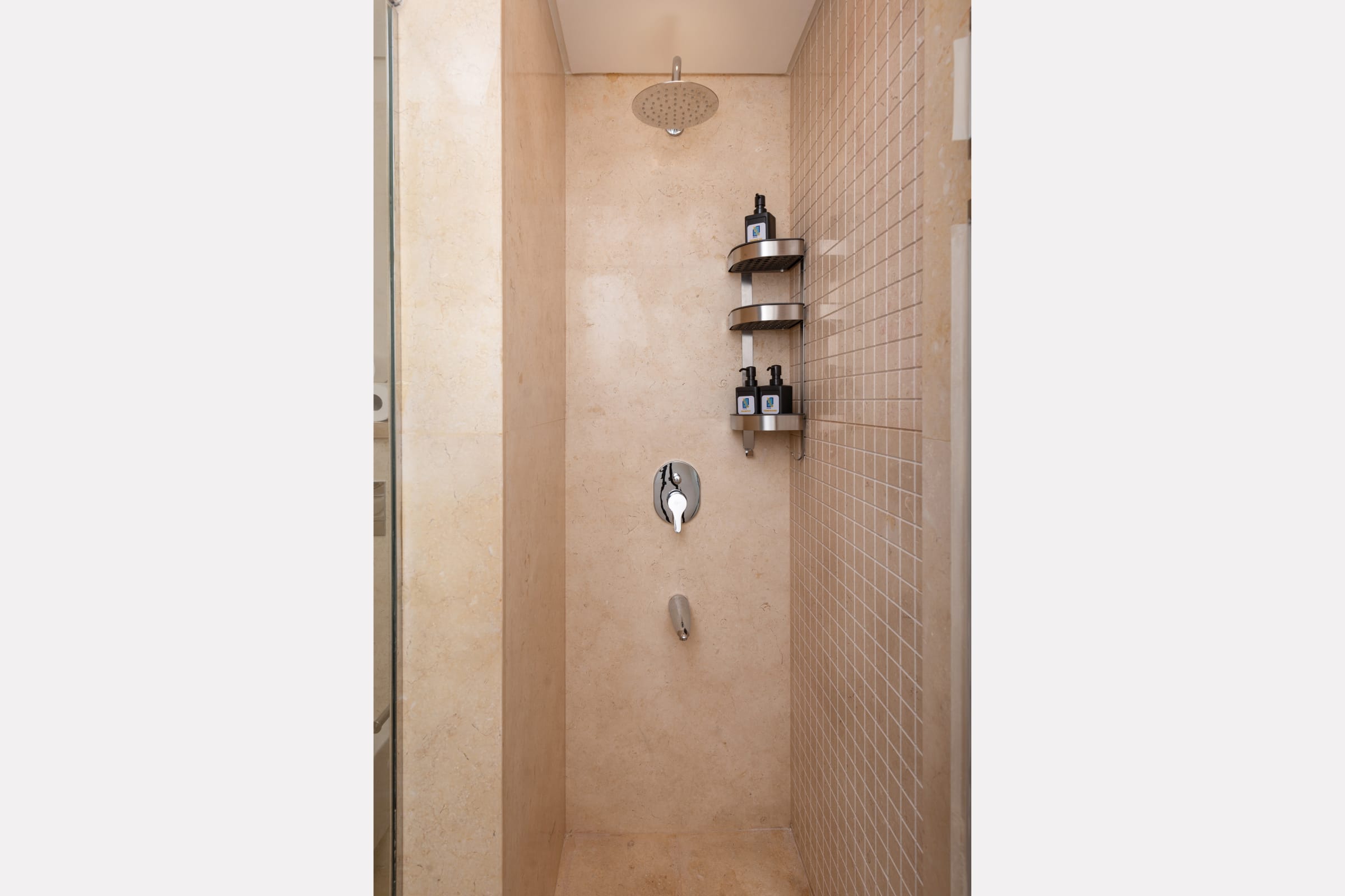 Earthy & Tranquil 1 BDR @ Mangroovy | Free Pool & Beach Access — Apartment in Mangroovy Residence, El Gouna, Egypt — photo 18