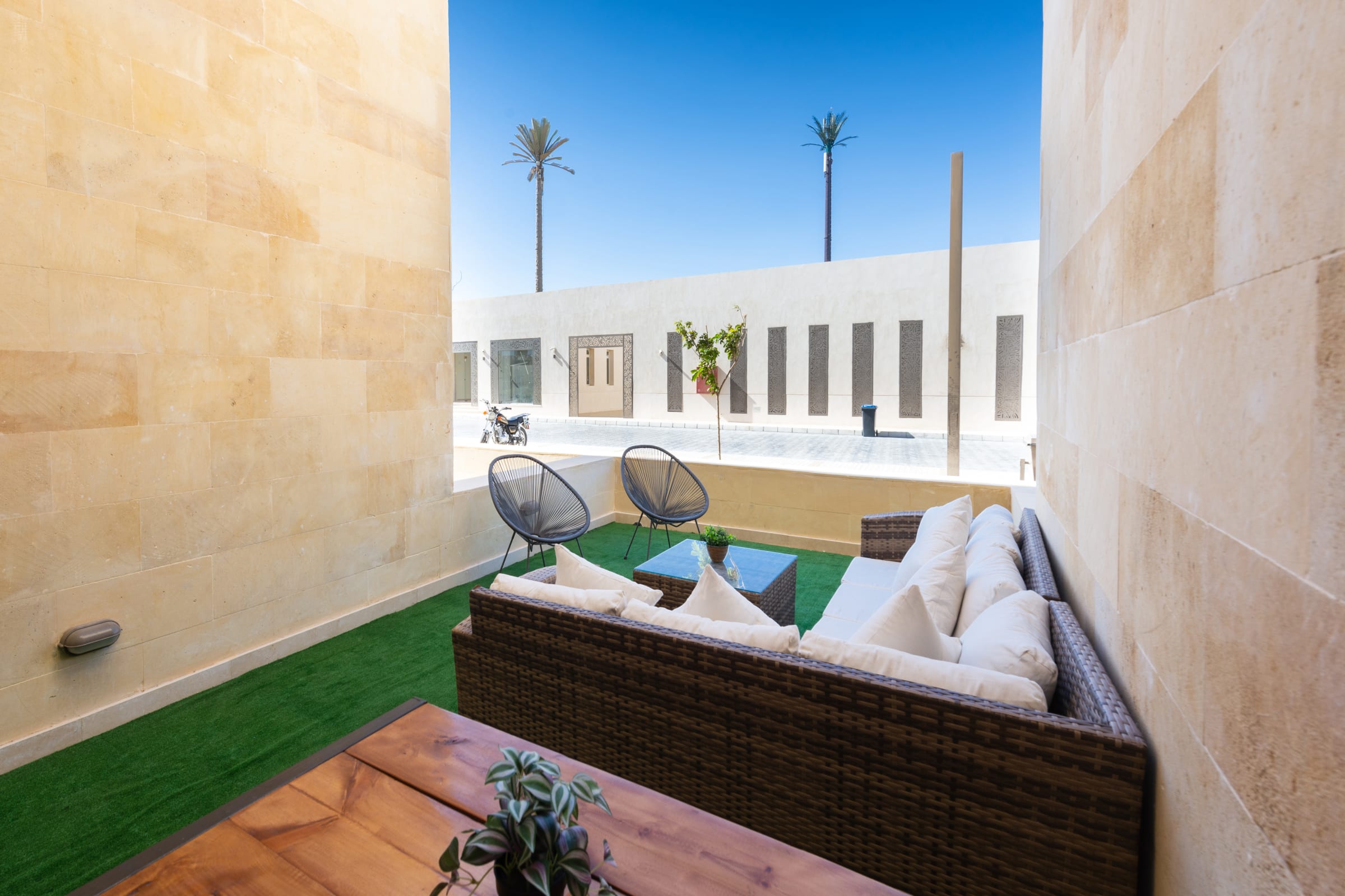 Elegant & Edgy  2 BR w/ Beach & Pool @ Mangroovy — Apartment in Mangroovy Residence, El Gouna, Egypt — photo 25