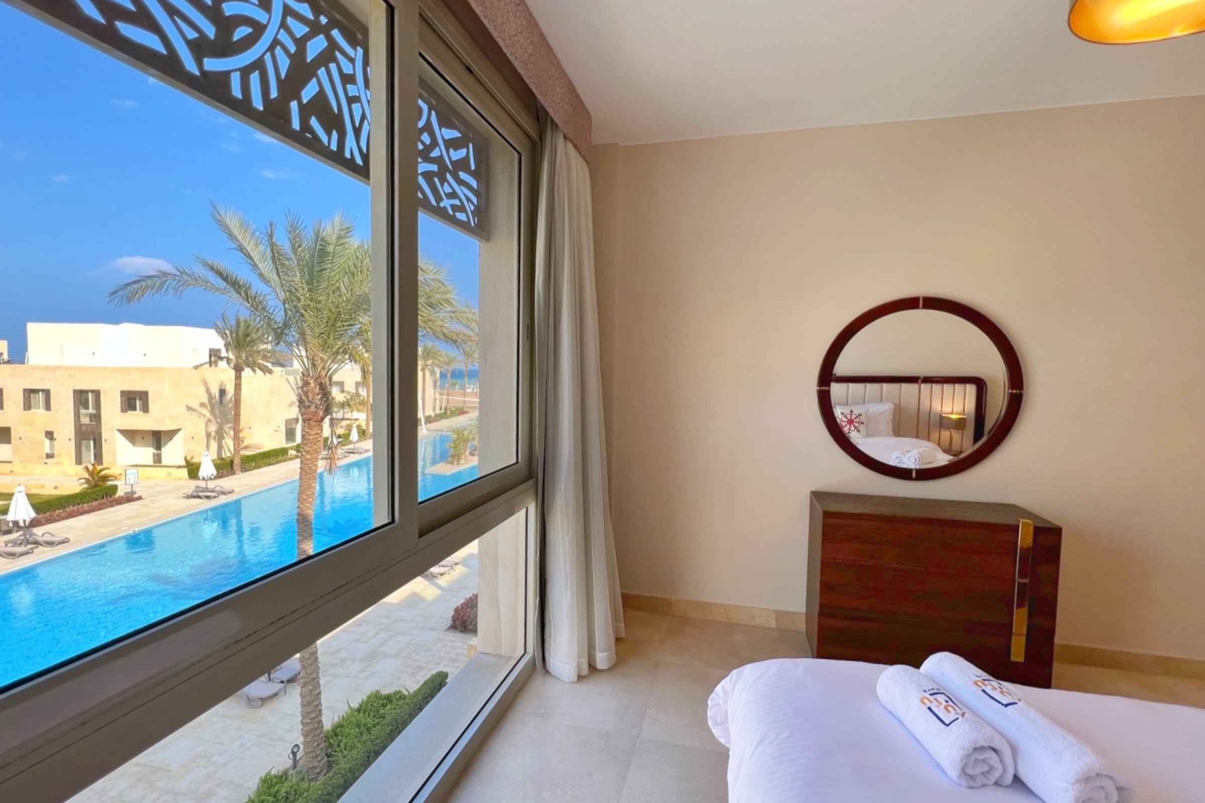 Homestyle 3BR Penthouse | Pool & Beach View — Penthouse in Mangroovy Residence, El Gouna, Egypt — photo 8