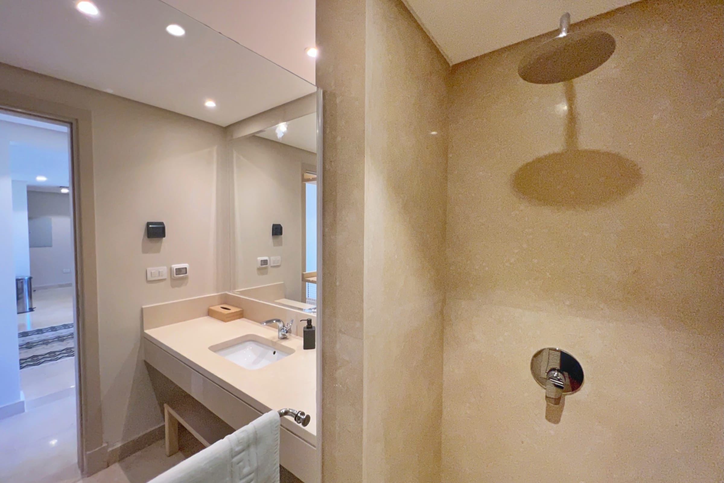 Sparky & Summery 2 BDR @ Mangroovy | Free Beach & Pool Access — Apartment in Mangroovy Residence, El Gouna, Egypt — photo 12