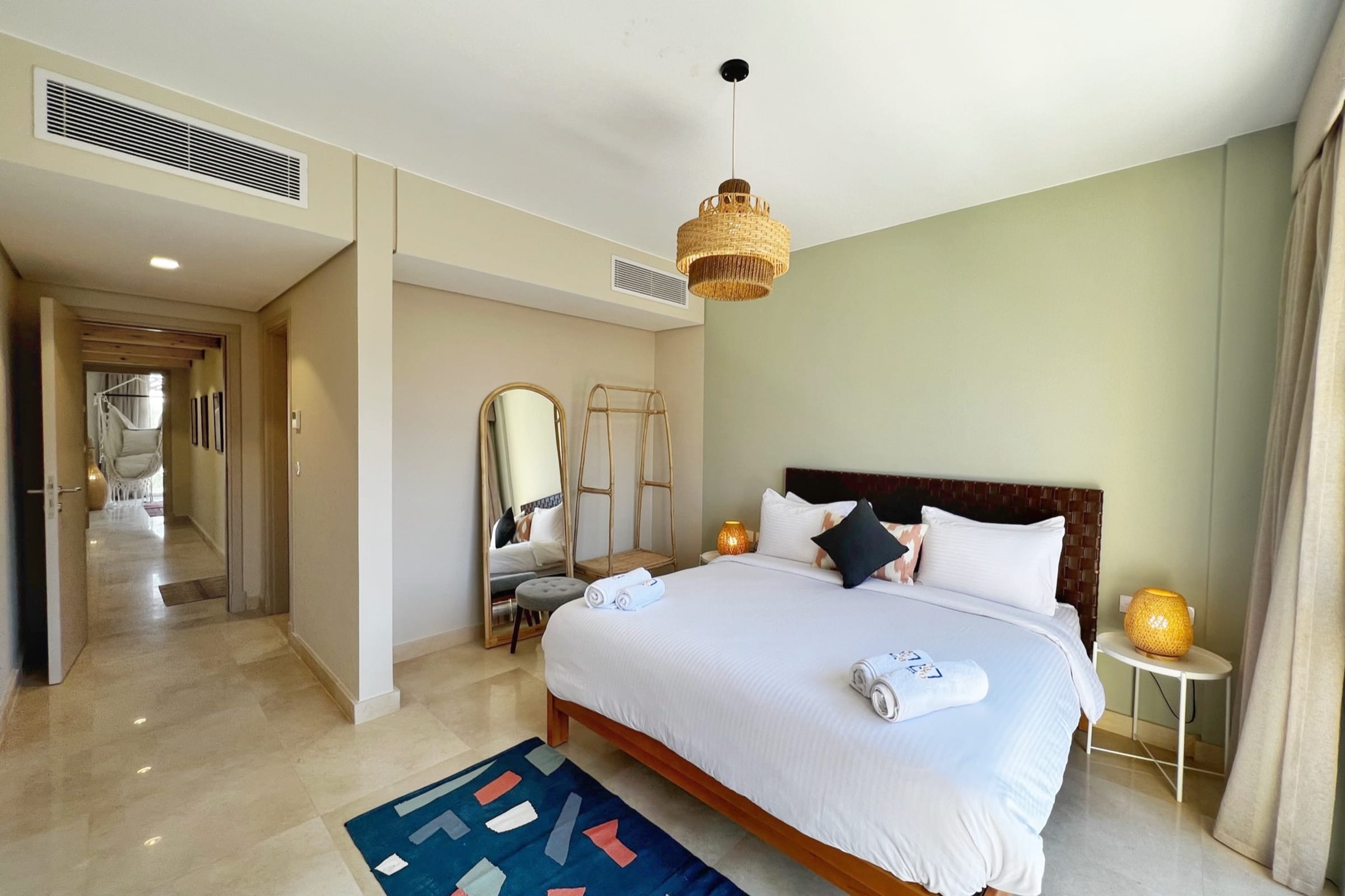 Spectacular & Soaring 2 BDR  w/ Private Rooftop Jacuzzi & Beach Access — Penthouse in Mangroovy Residence, El Gouna, Egypt — photo 2