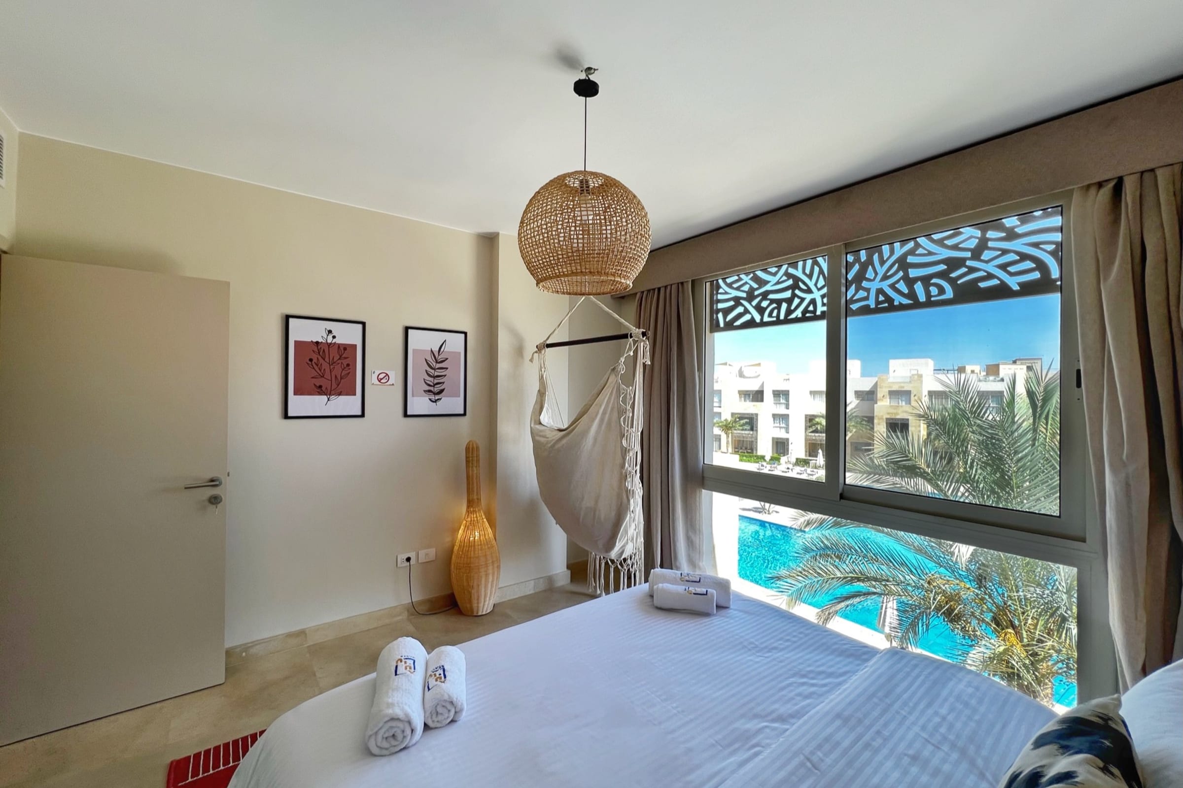Spectacular & Soaring 2 BDR  w/ Private Rooftop Jacuzzi & Beach Access — Penthouse in Mangroovy Residence, El Gouna, Egypt — photo 8