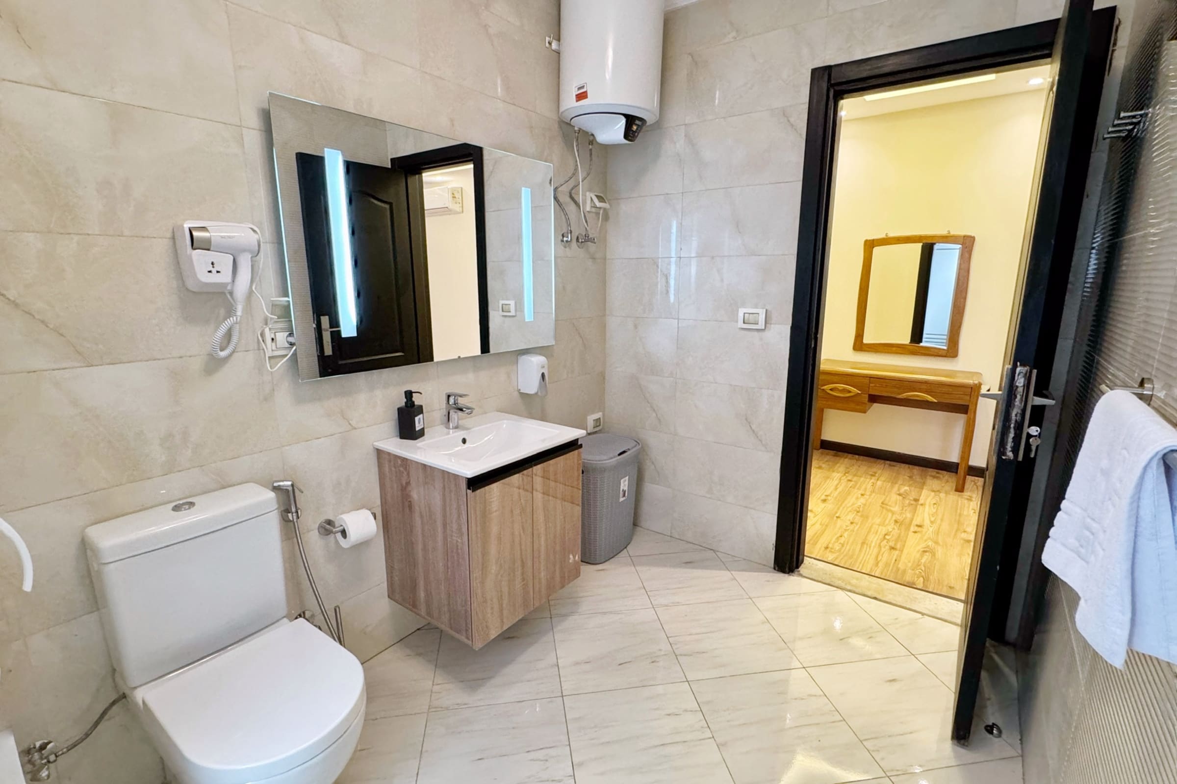 Calm & Classy 2BR - 5 min to Airport — Apartment in Plot 1258 El-Nasr Rd, Sheraton Al Matar, El Nozha, Cairo Governorate 11799, Egypt, Cairo, Egypt — photo 36