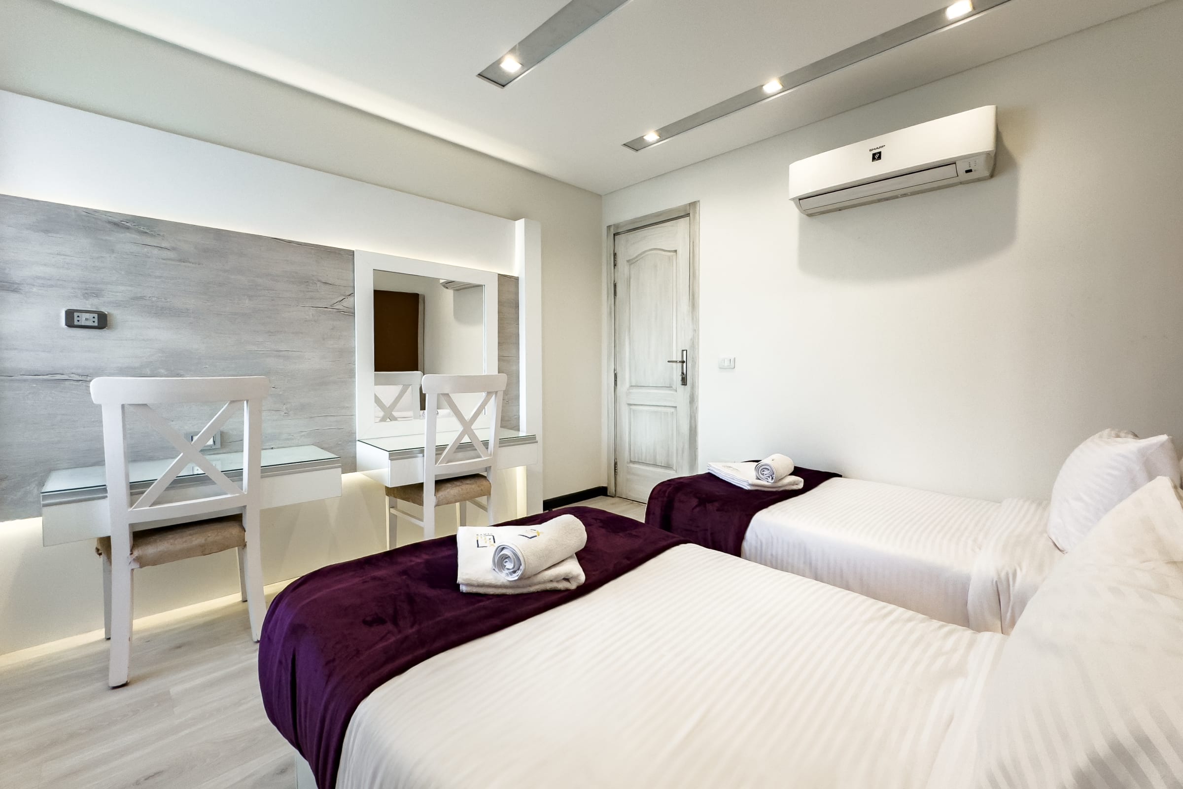 Fresh & Fabulous 2BDR - 5 min to Airport — Apartment in Ocean Blue Heliopolis, Building number 10, Apartment 404, Cairo, Egypt — photo 5