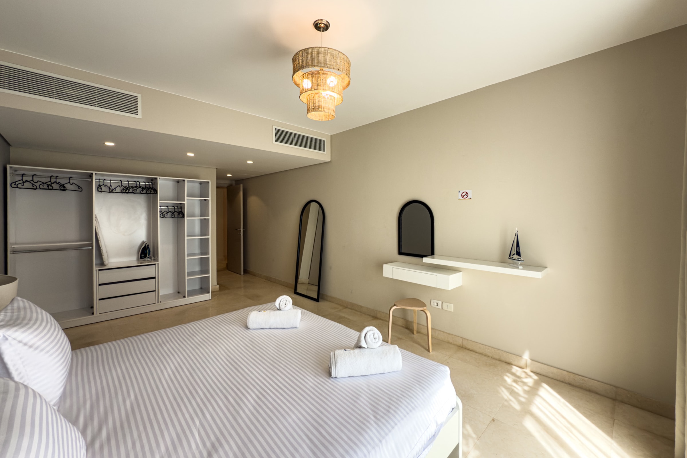 The Platinum Perch 2BDR Pool View |Free Pool & Beach Access — Apartment in Mangroovy Residence- El Gouna, El Gouna, Egypt — photo 16