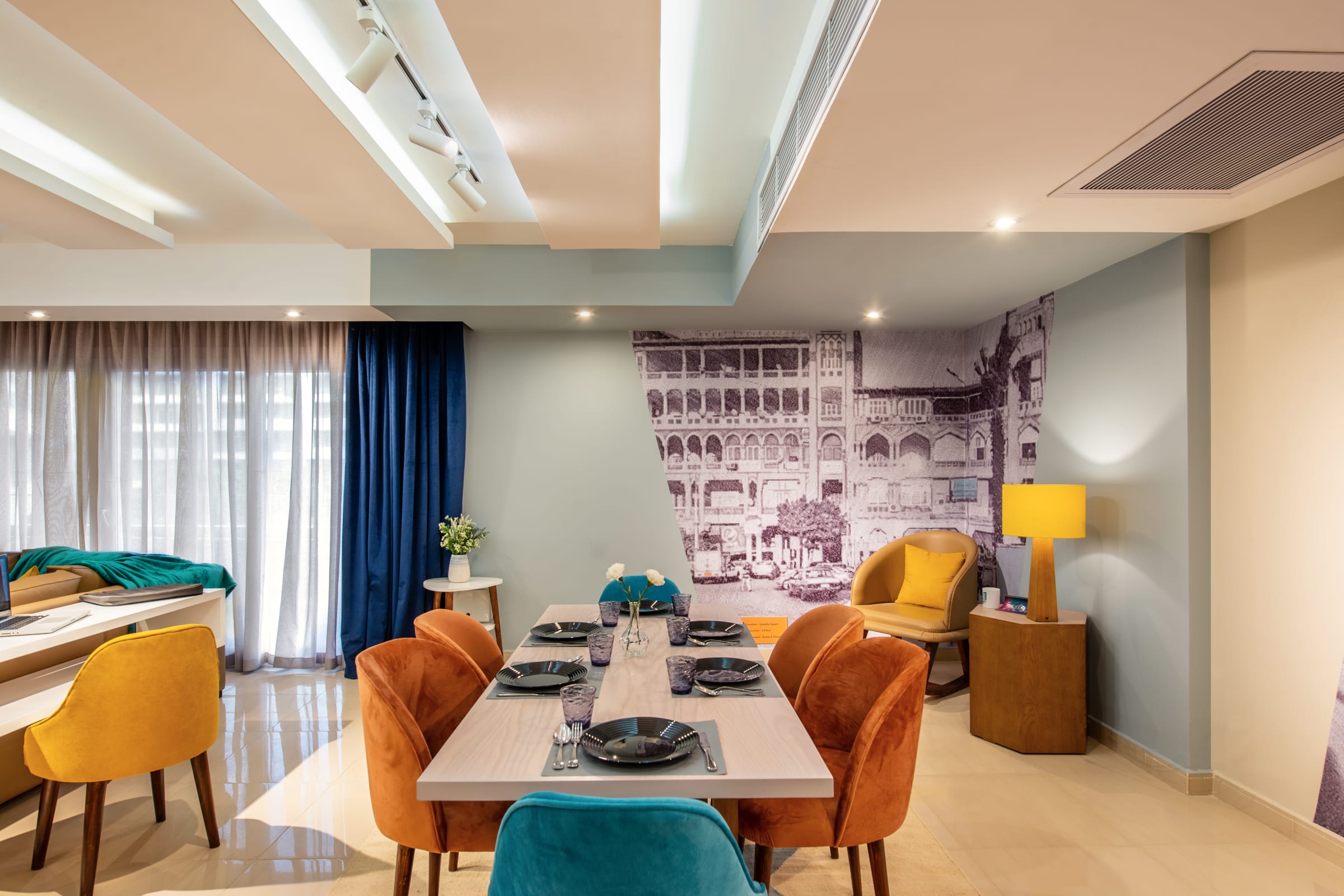 Posh & Panoramic 2BDR Apt. | 5 Min To Airport — Unit in Ocean Blue Heliopolis, Building number 1, Apartment 201, Cairo, Egypt — photo 15