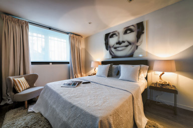 Bedroom with Queen Sized Bed / Smart TV
