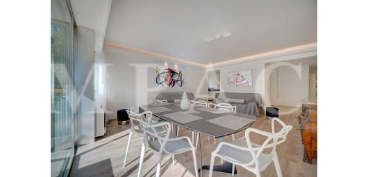 REF 1425 - Apt 2 chambres 5mn à pied des plages et Palais des Festivals