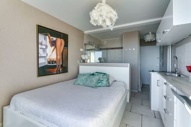 Chambre studio Blue beach heliopolis -Naturisme Cap d'Adge.