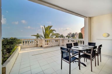 IMMOGROOM - 2 rooms sea view - Pool - Terrace - Parking - Air conditioning