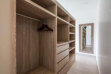 Villa Hugo | 4 bedroom luxury villa walk distance to beach Berawa Canggu