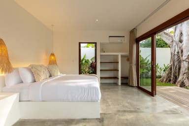 One of the 2 bedrooms of the property