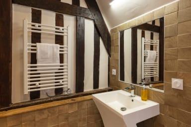 Salle de bain de la chambre double