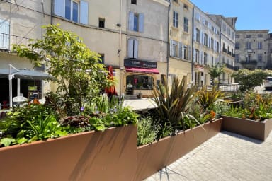 Location saisonnière à Lambesc - Centre ville commerces - Serenity Rentals