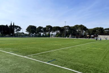 Location saisonnière à Lambesc - Complexe sportif - Serenity Rentals