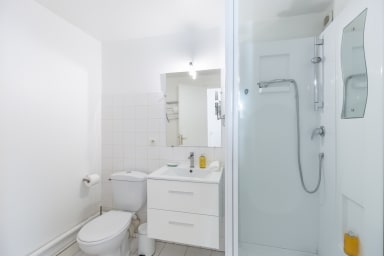 Shower and toilet 