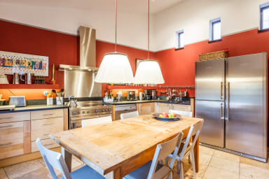 Superb villa to rent in Provence with swimming pool