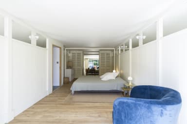 Dream holidays in a spacious house with heated swimming pool