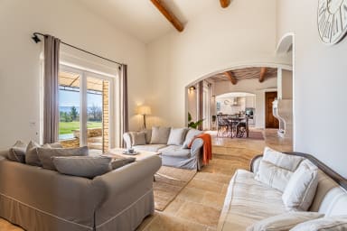 Dream villa to rent in Provence in Gordes