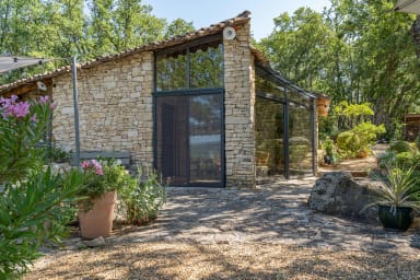 Propriété chaleureuse à louer au coeur du petit Luberon à Bonnieux